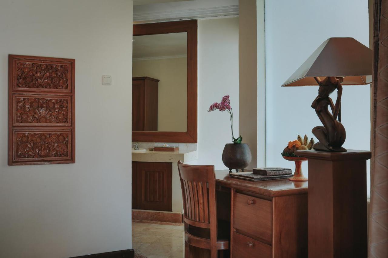Parigata Villas Resort Sanur  Exterior photo